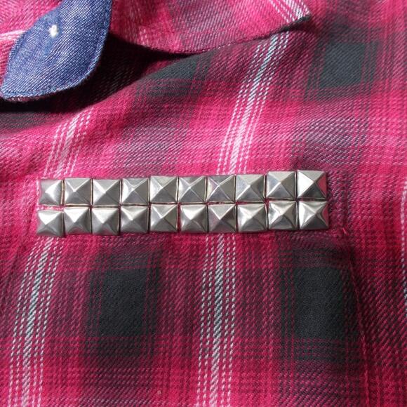 What Goes Around Comes Around Pink & Black Plaid Stud Button Front Shirt Sz S - Picture 3 of 8